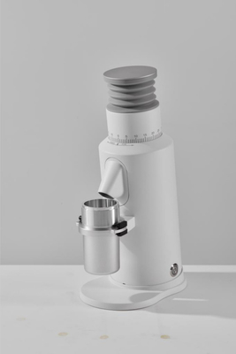 カスタマイズ可能な電圧個人的なコーヒー豆挽器L13 X W21 X H32CM
