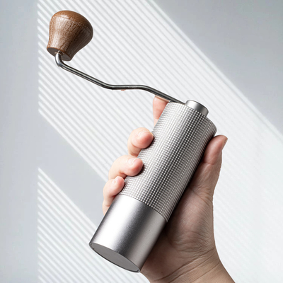 携帯用小型小さい手の手動ぎざぎざのコーヒー豆挽器のステンレス鋼Homeuse