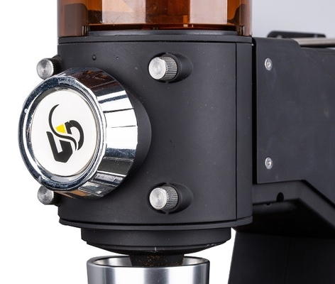 58mmのフィルター コーヒーのための平らなぎざぎざの電気コーヒー粉砕機50W BG58